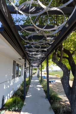 Bella Vista- Paso Wine Country with Vineyard Views - Image 4