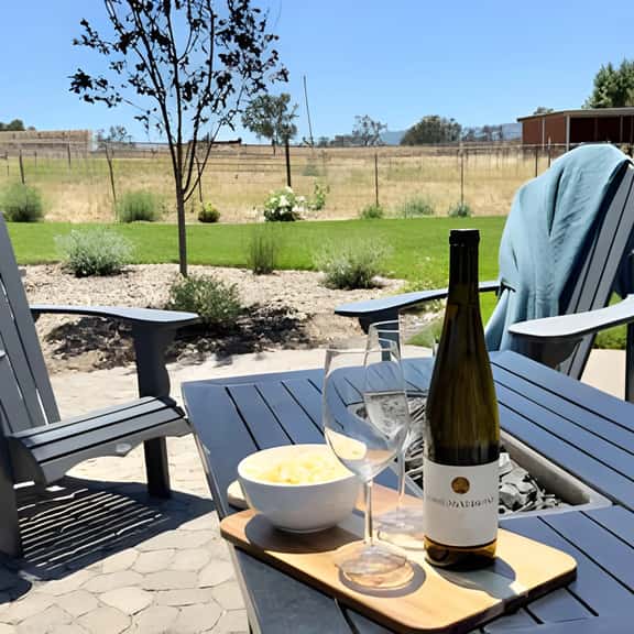 Oak Lane Farm- Peaceful & Minutes to Downtown Paso - Image 1