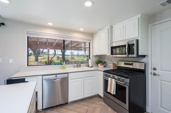 Oak Lane Farm- Peaceful & Minutes to Downtown Paso - Image 3